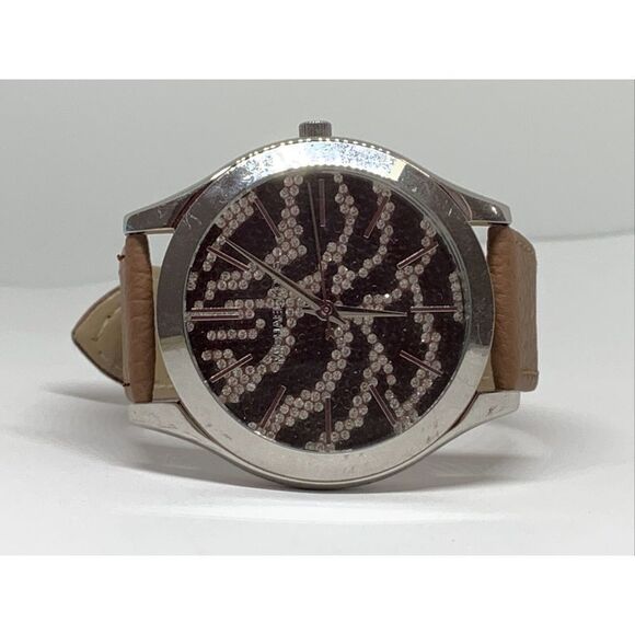 Michael Kors Runway MK3314 Women's Brown Leather Analog Dial Quartz Watch WFH175 - Picture 6 of 11